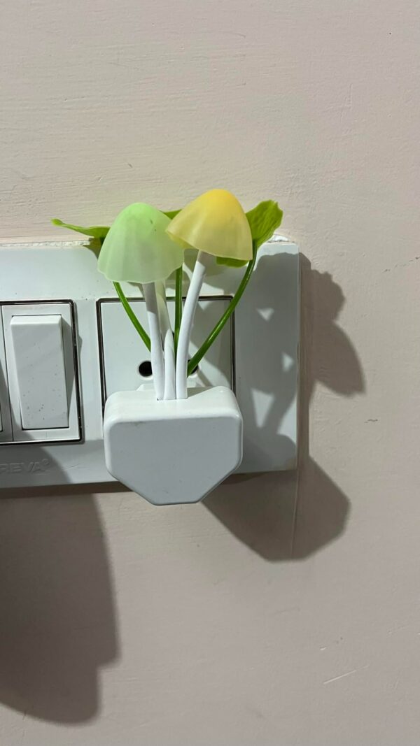 mushroom night light - Image 2